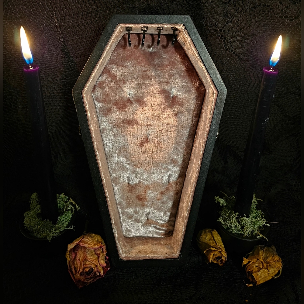 Coffin Necklace Hanger